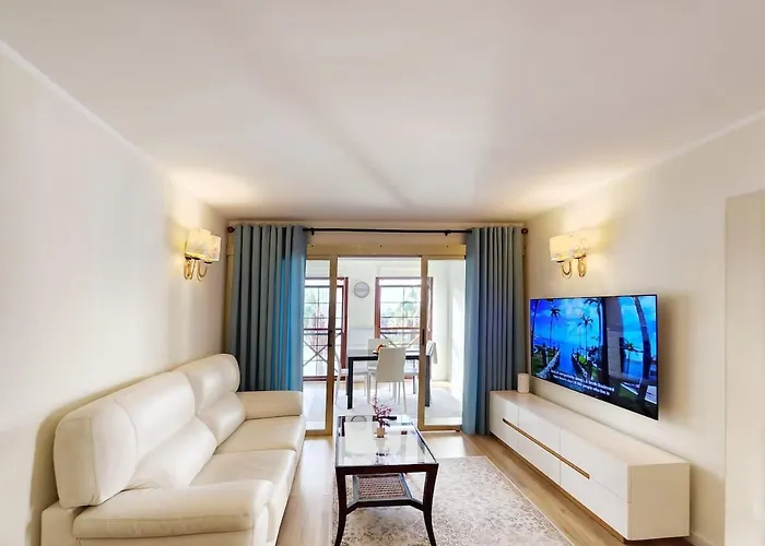 Luxury Unique Flat With 2 Swimming Pools * Playa de las Americas (Tenerife)