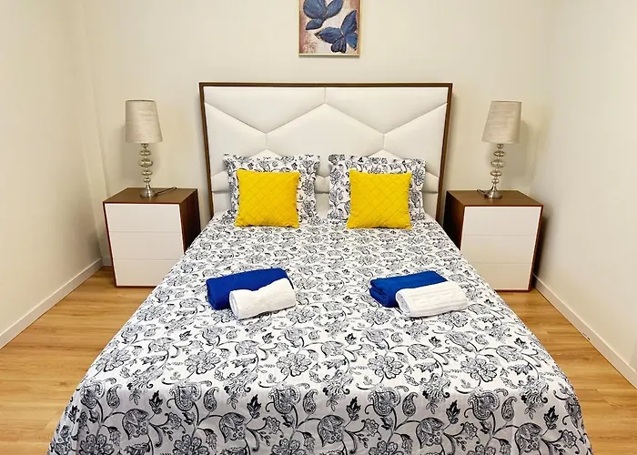 Apartament Luxury Unique Flat With 2 Swimming Pools