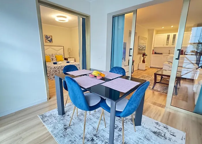 Luxury Unique Flat With 2 Swimming Pools Apartament